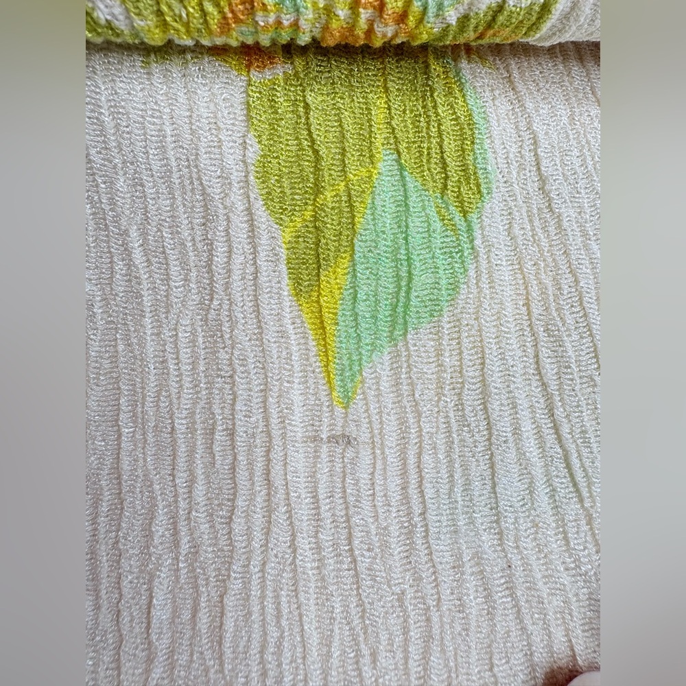 NWOT Savannah Morrow The Label Floral Crinkle Scarf / Sarong in Andria Print. - Picture 7 of 8